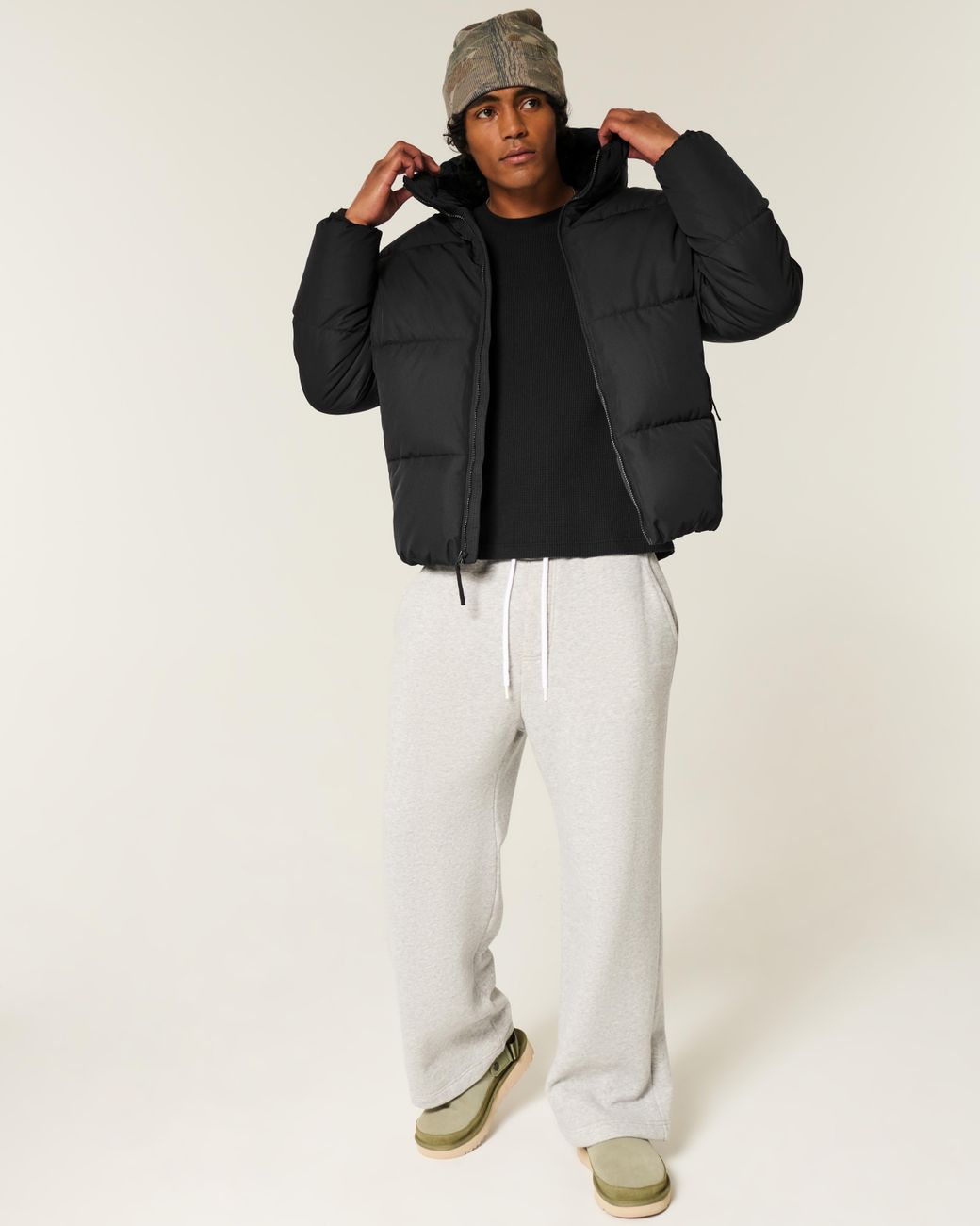 Hollister Black Faux Fur-lined Puffer Jacket for men