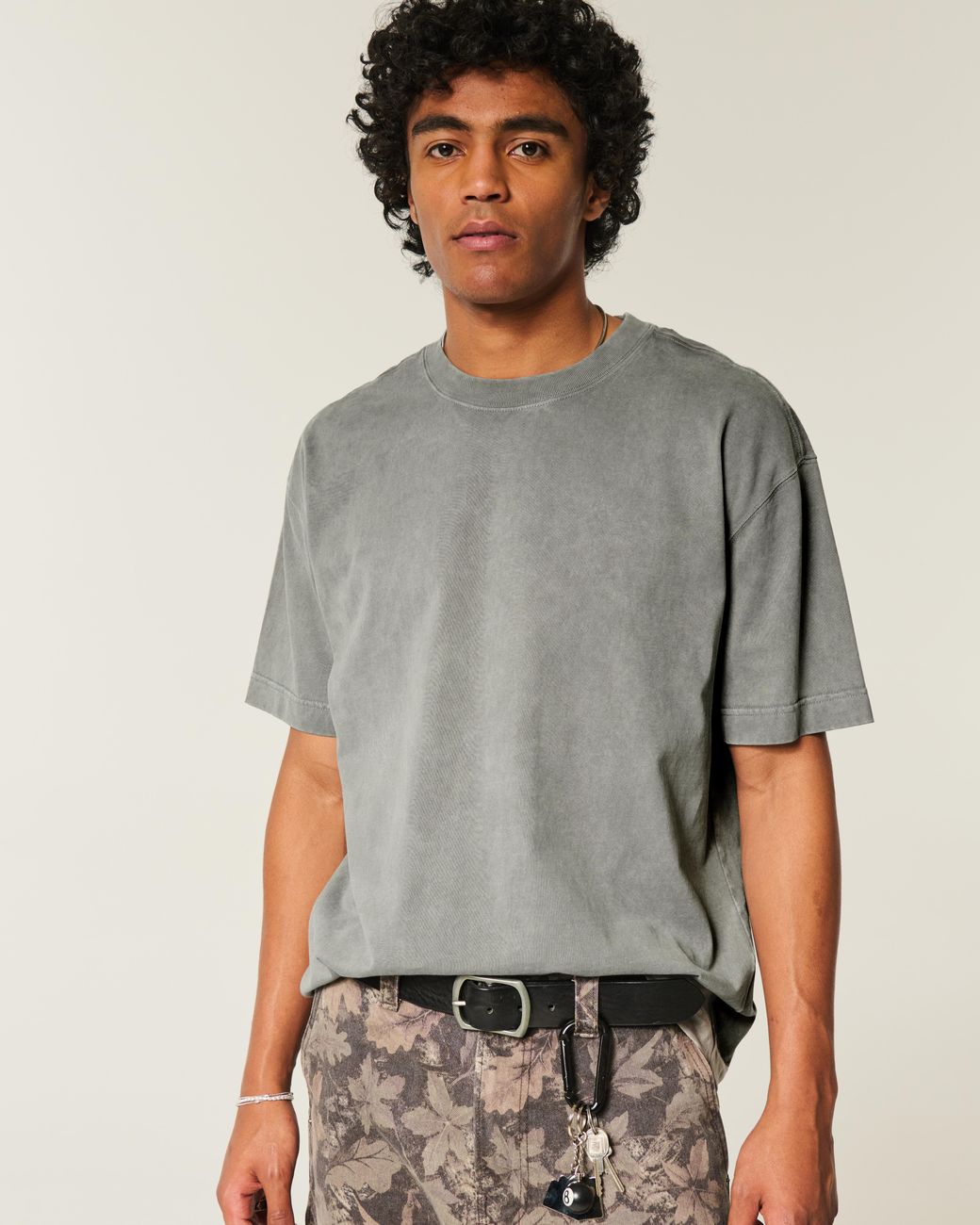 Hollister Gray Boxy Heavyweight Washed Cotton Crew T-shirt for men