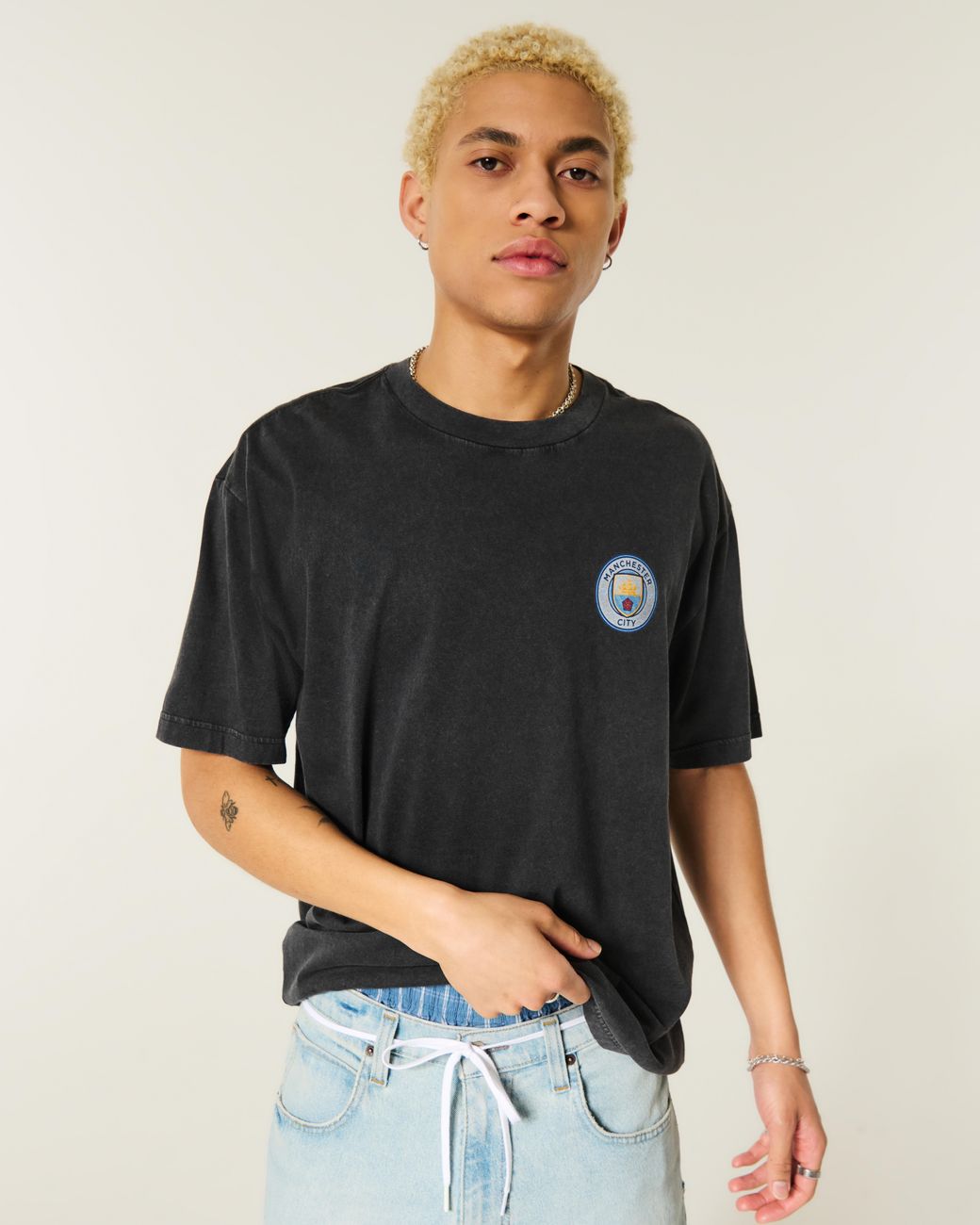 Hollister Black Manchester City F.c. Graphic Tee for men