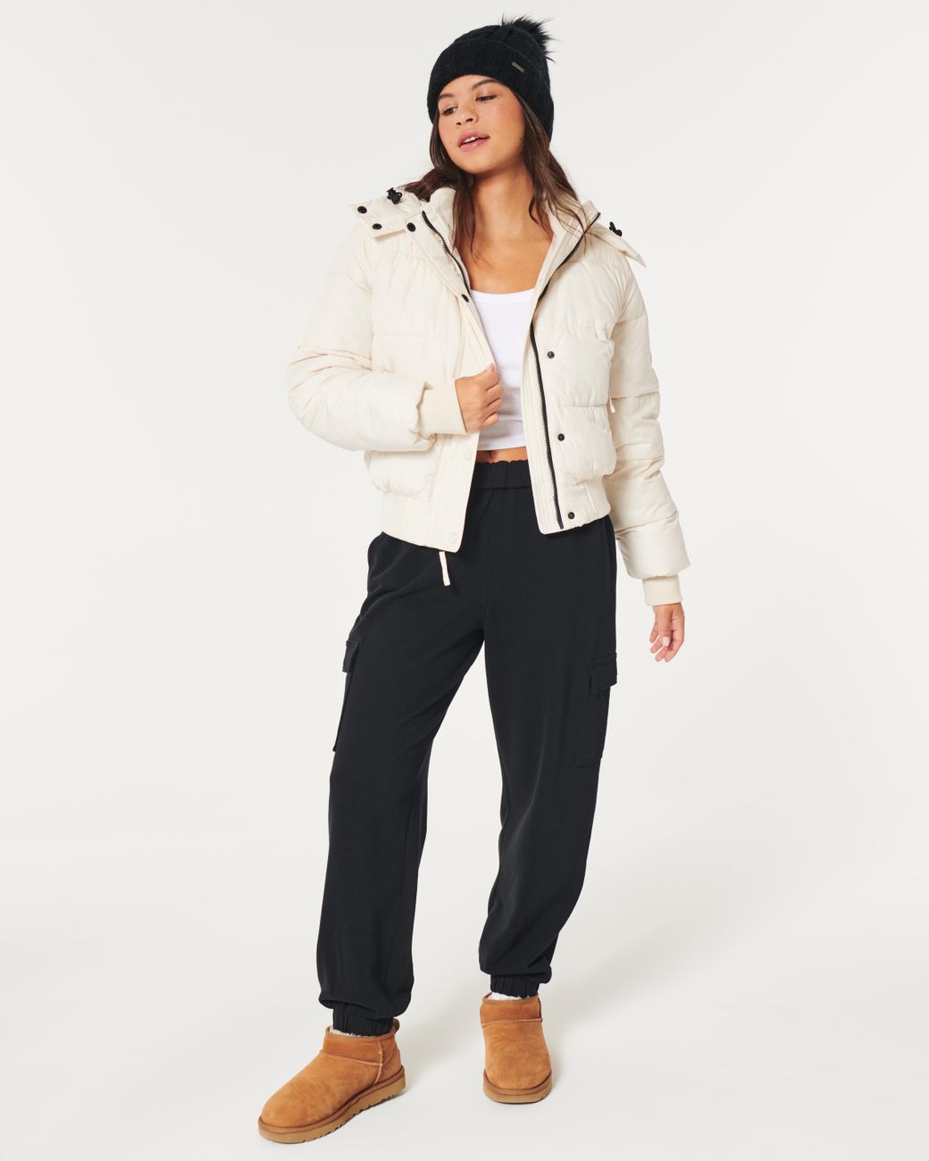 Hollister Ultimate Puffer Bomber Jacket in Natural