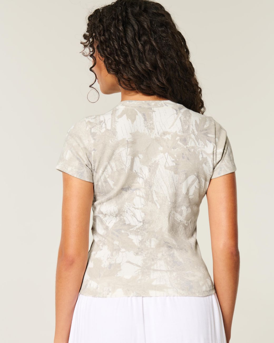 Hollister White Crew Camo Baby Tee