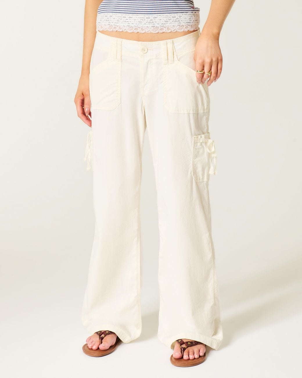Hollister Natural Low-rise Lace Trim Baggy Pants