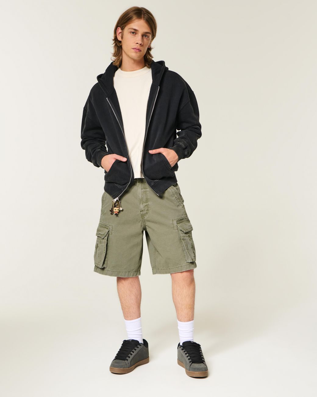Hollister Green At-the-knee Baggy Cargo Shorts for men