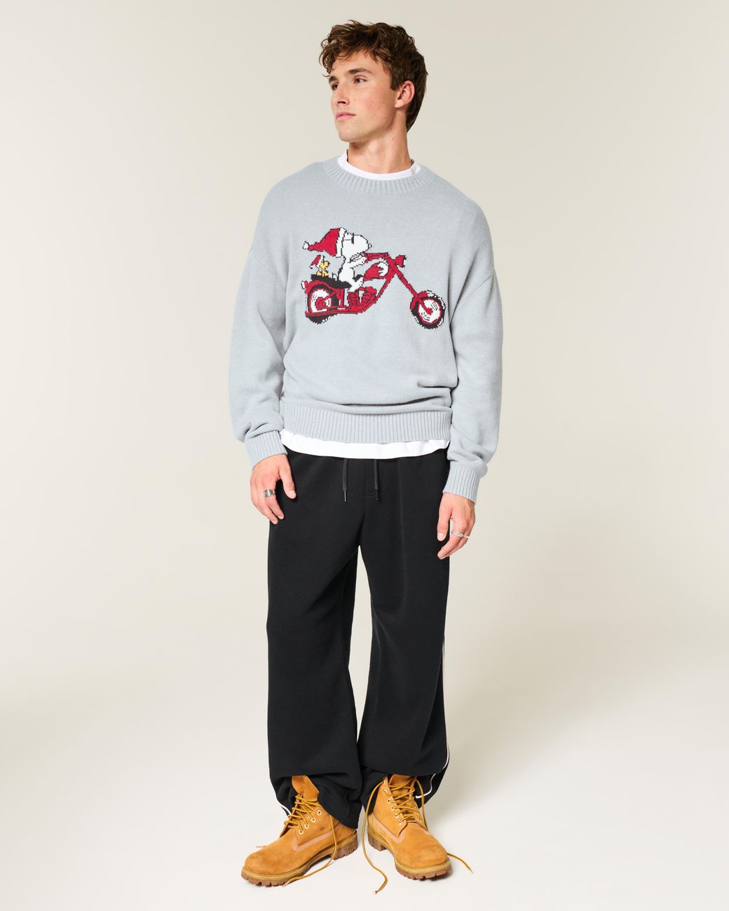 Hollister Gray Boxy Snoopy Graphic Crew Sweater for men