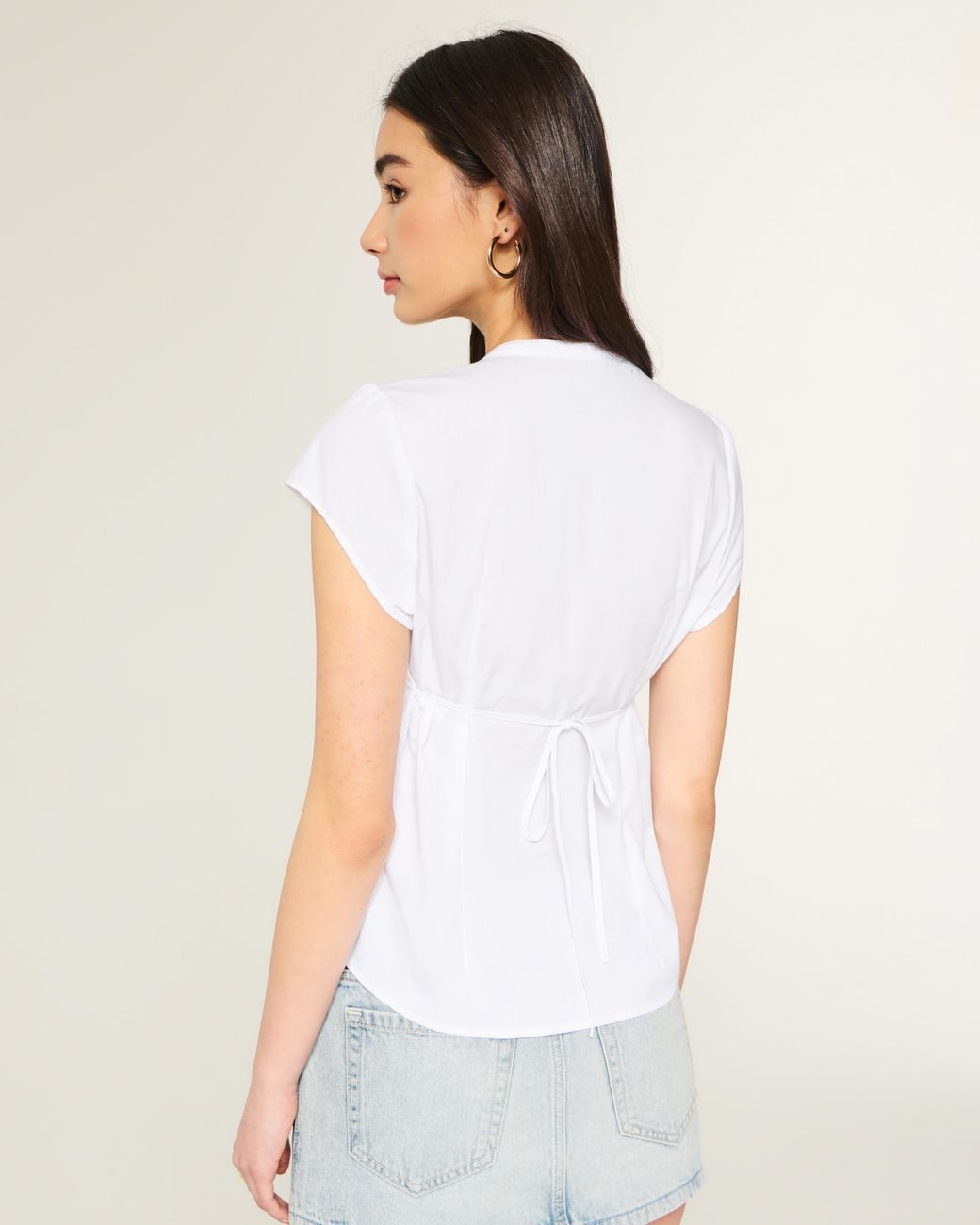 Hollister White Short-sleeve Icon Henley Shirt
