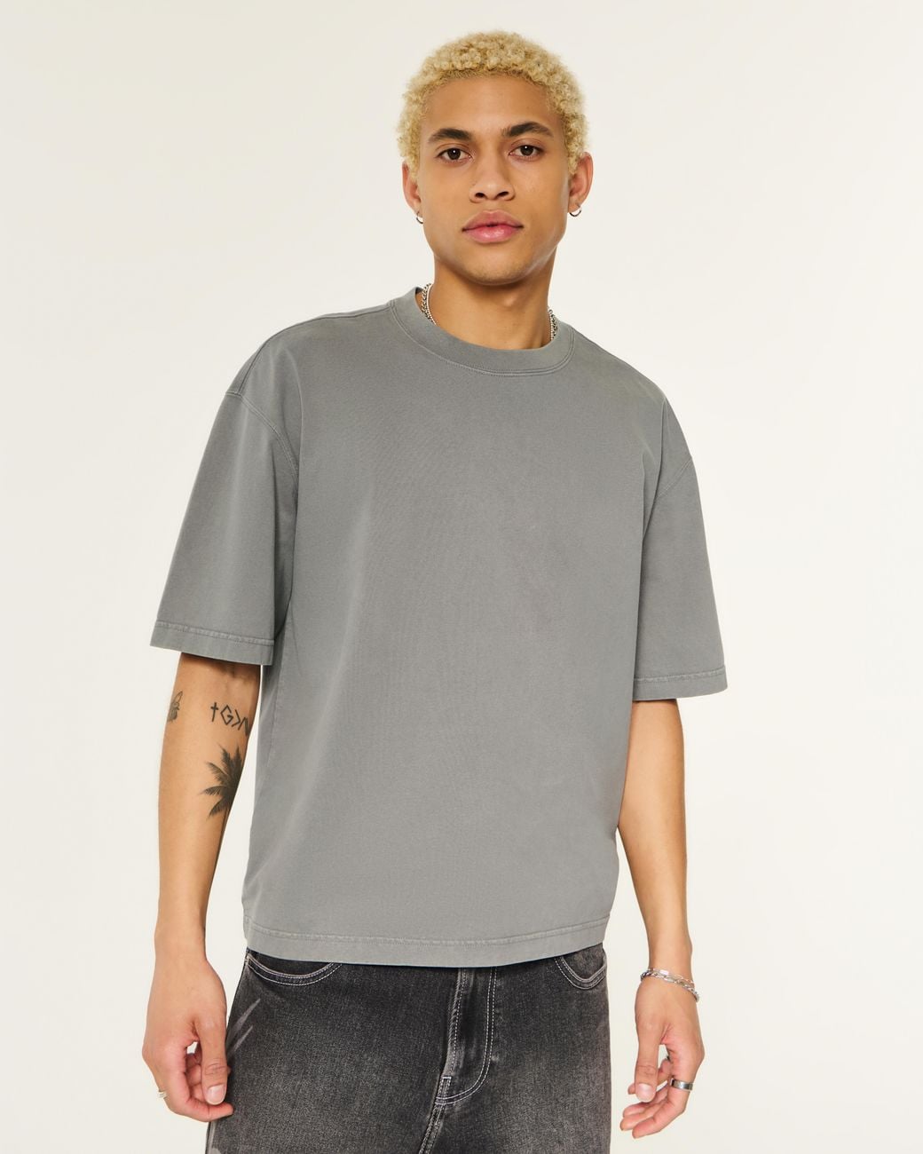 Hollister Gray Super Boxy Crew T-shirt for men