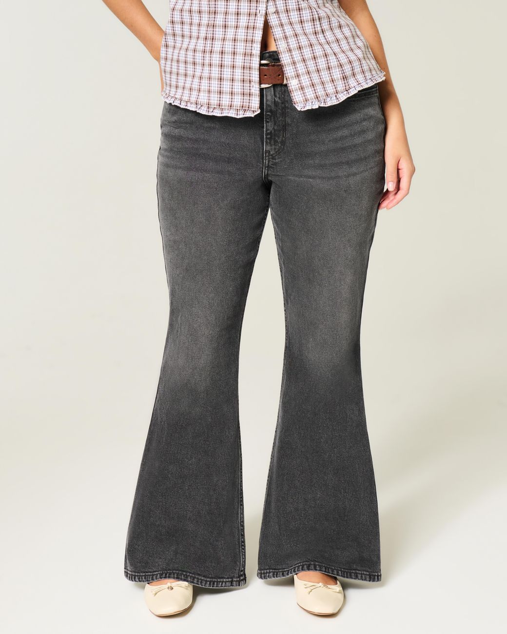 Hollister Curvy High-rise Washed Black Flare Jeans