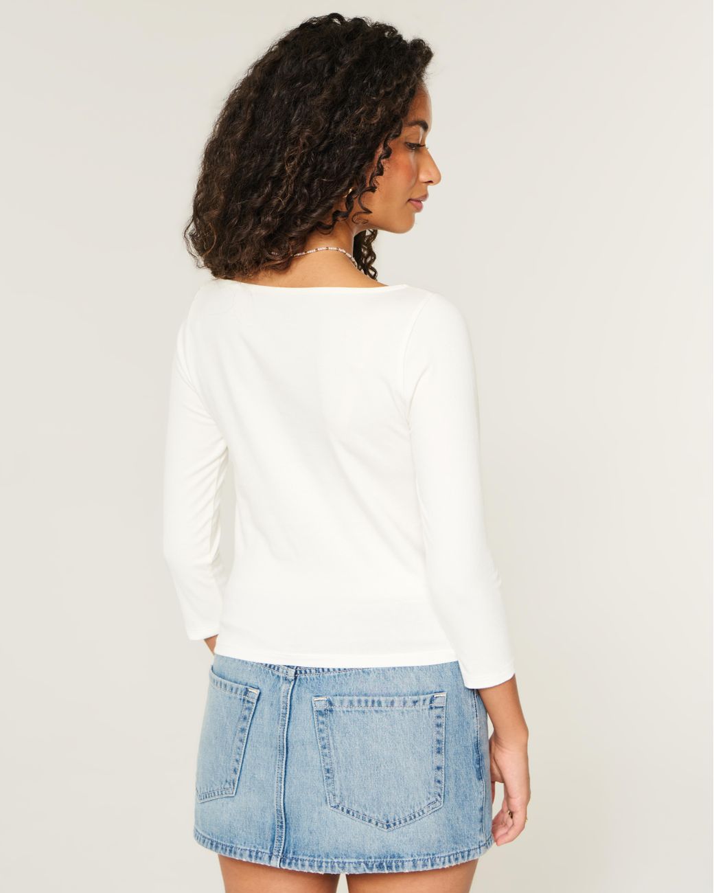 Hollister White Slash-neck Papillon Music Fest Graphic Tee