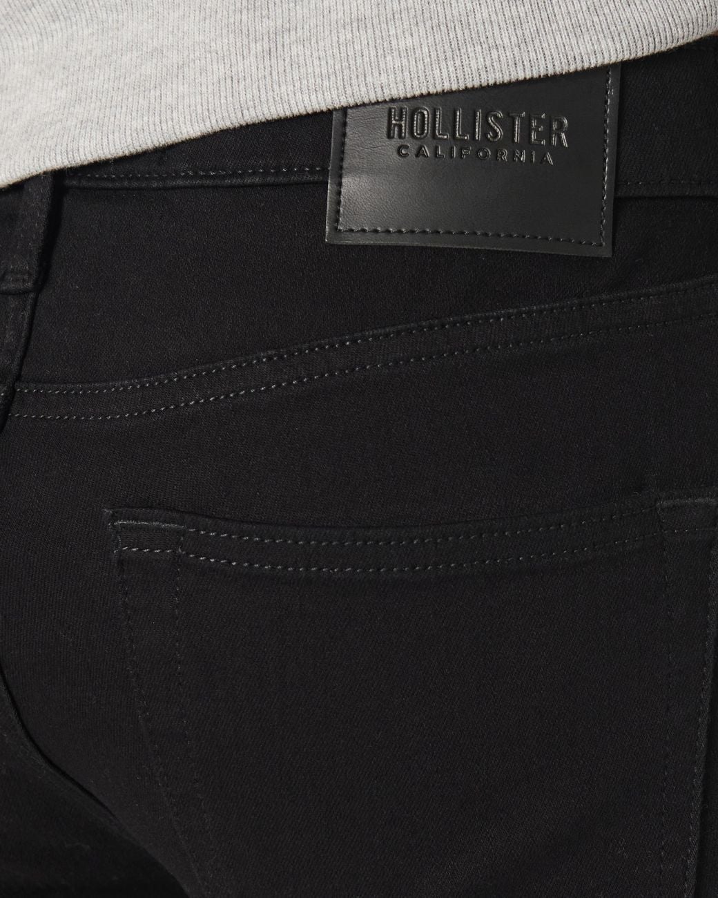 Hollister Black No Fade Slim Straight Jeans for men