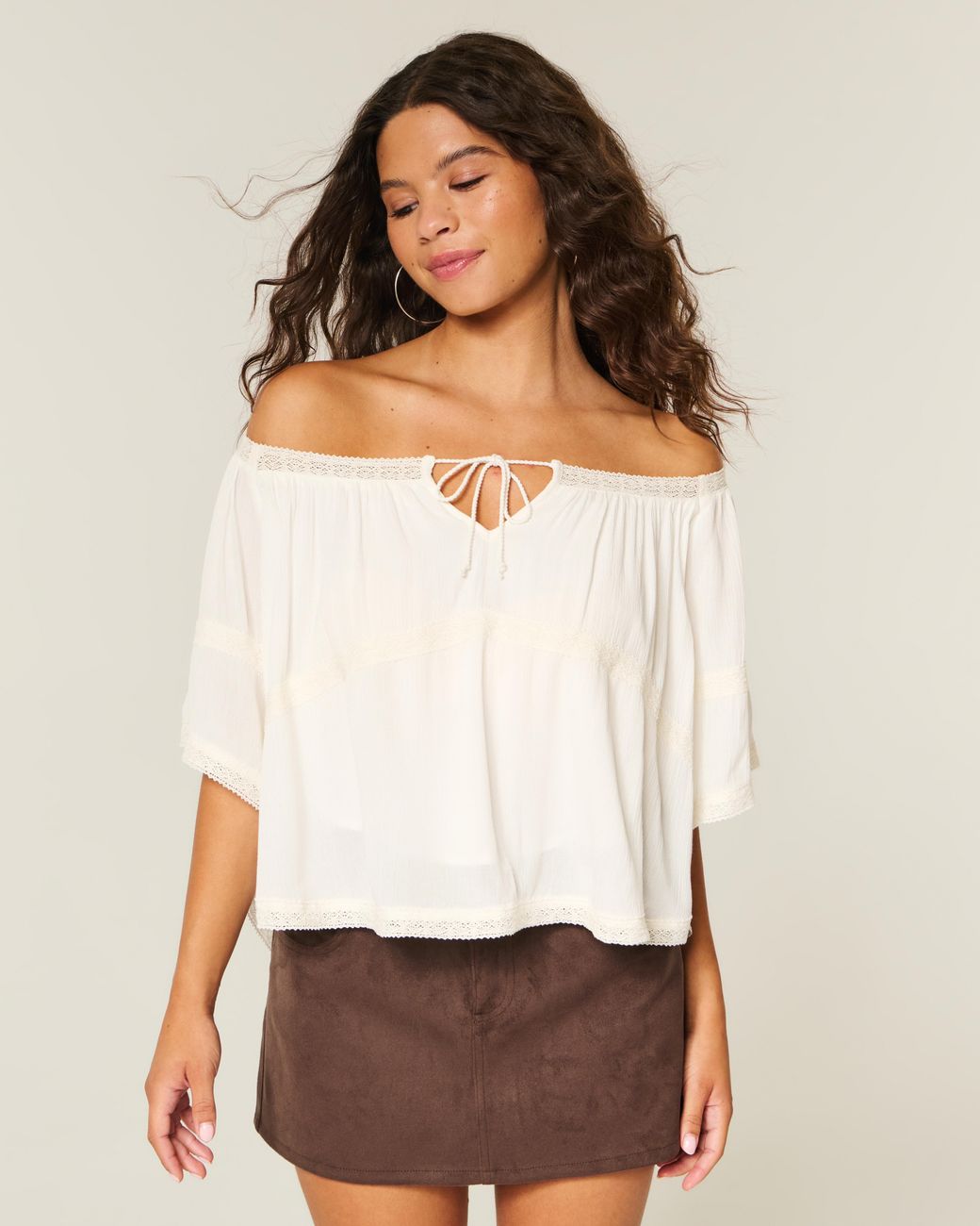 Hollister White Easy Crinkle Poncho