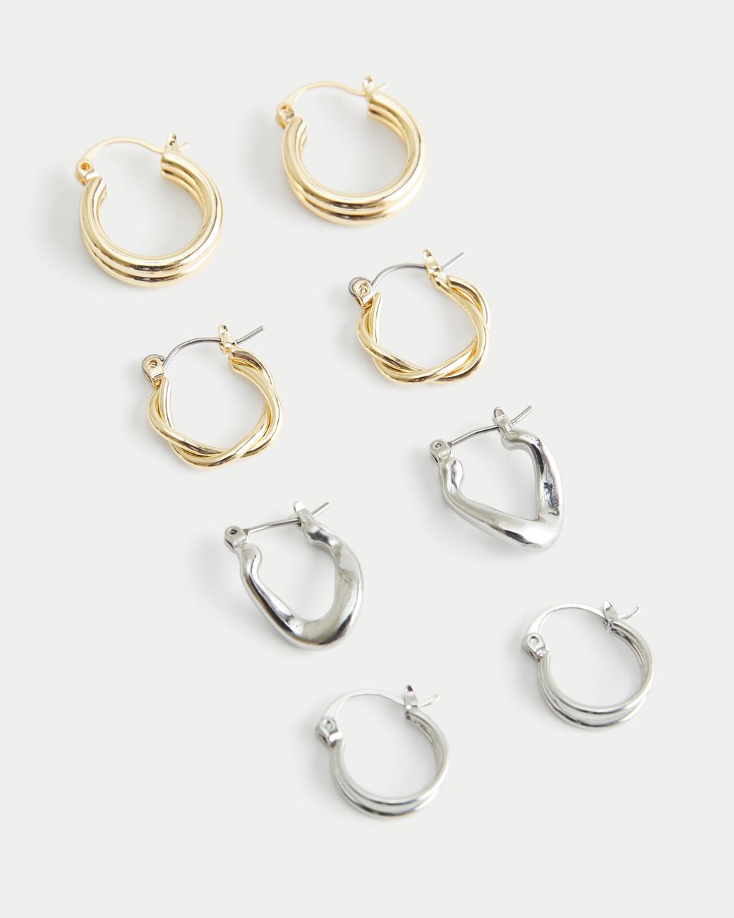 Hollister White Classic 4-pack Hoop Earrings