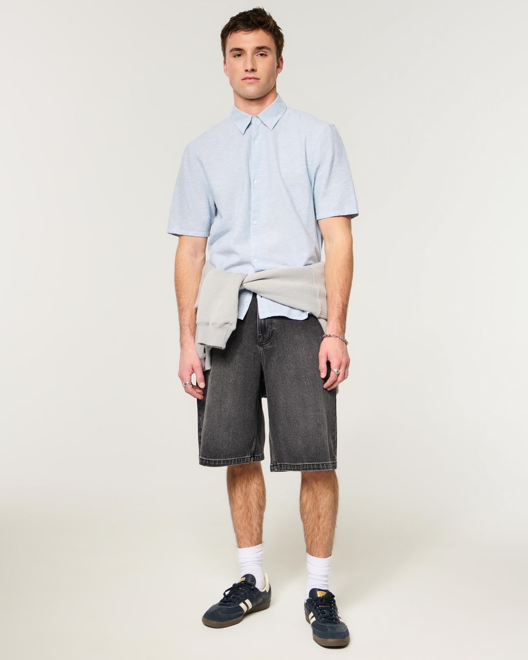 Hollister Black Star Applique Super Baggy Jean Shorts for men