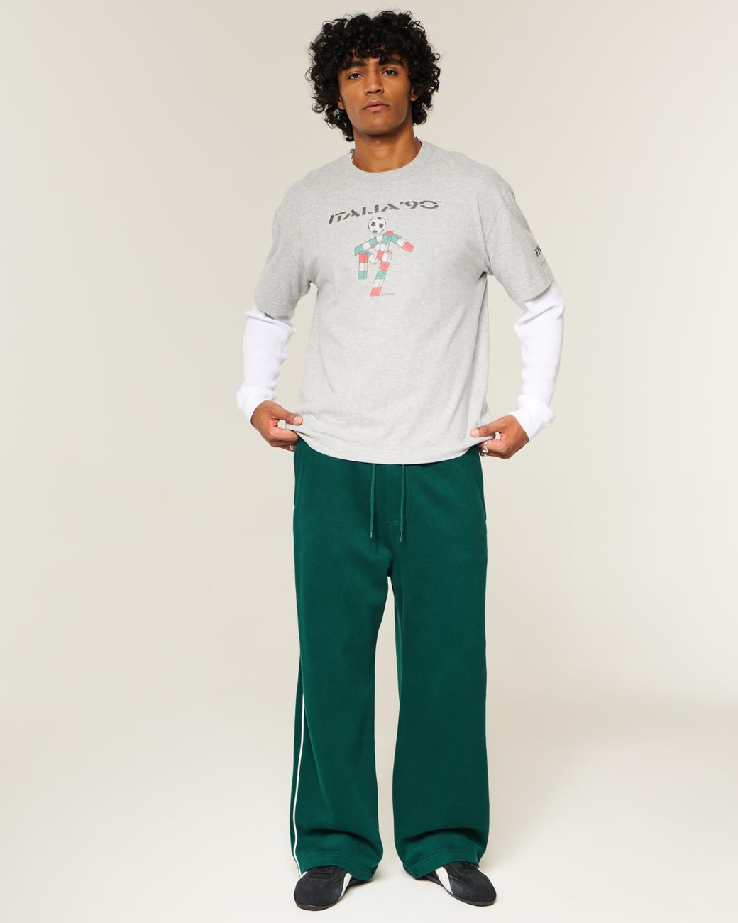 Hollister Green Piped Super Baggy Sweatpants for men