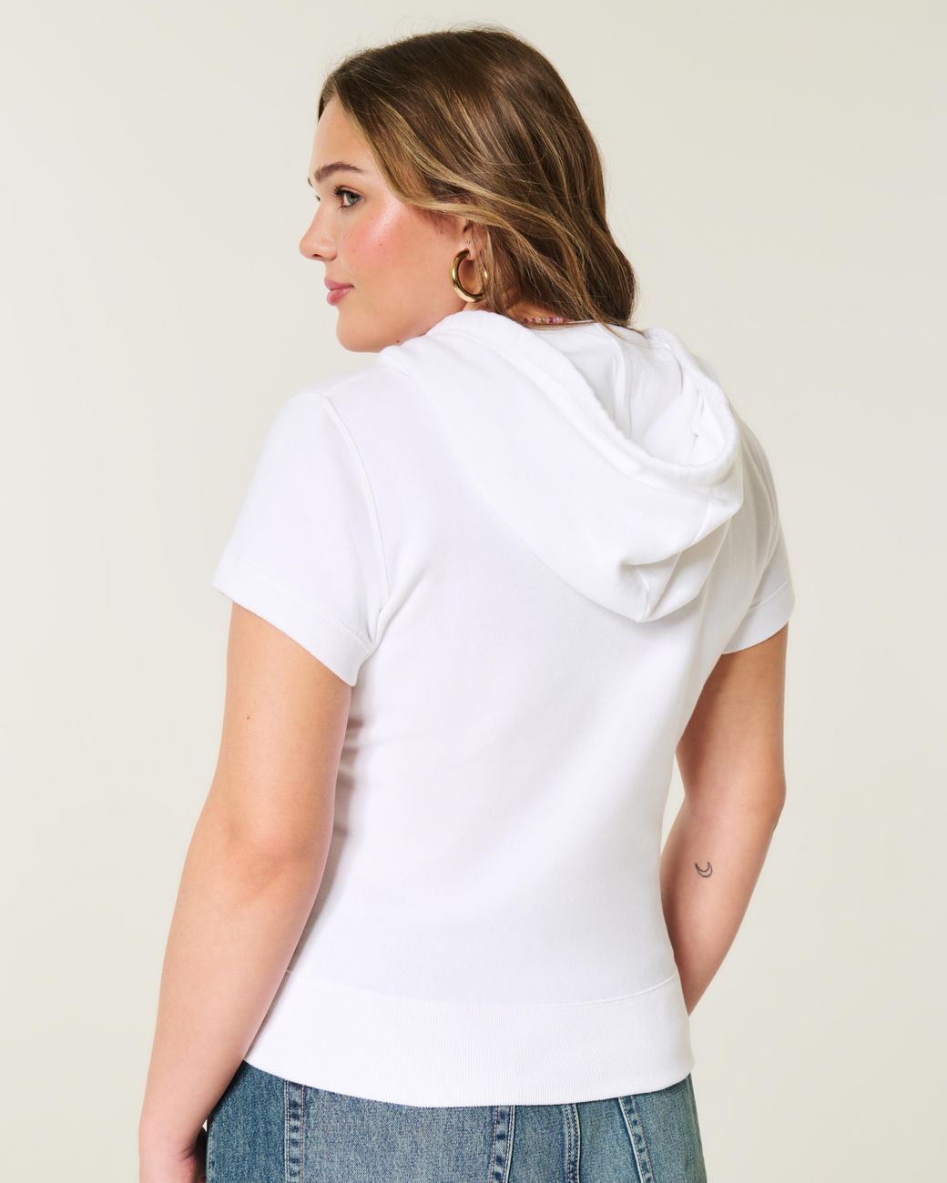 Hollister White Hollister Feel Good Short-sleeve Logo Graphic Hoodie