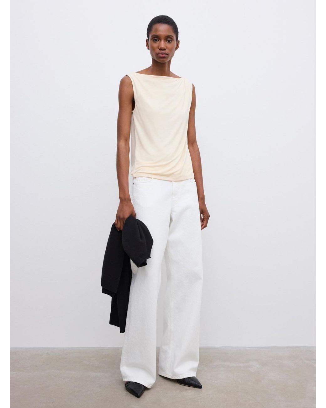 House of Dagmar White Square Neck Top