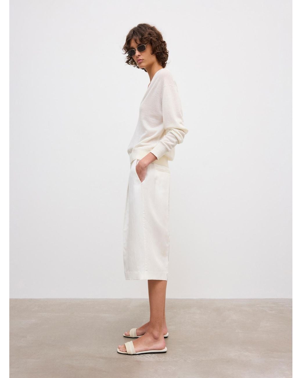 House of Dagmar White Relaxed Linen Shorts