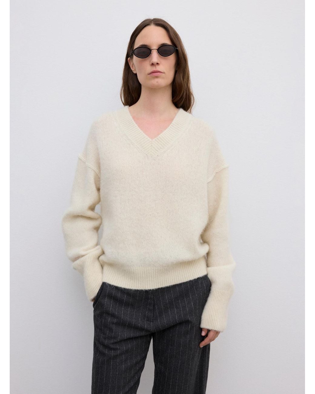 House of Dagmar White V-Neck Alpaca Knit