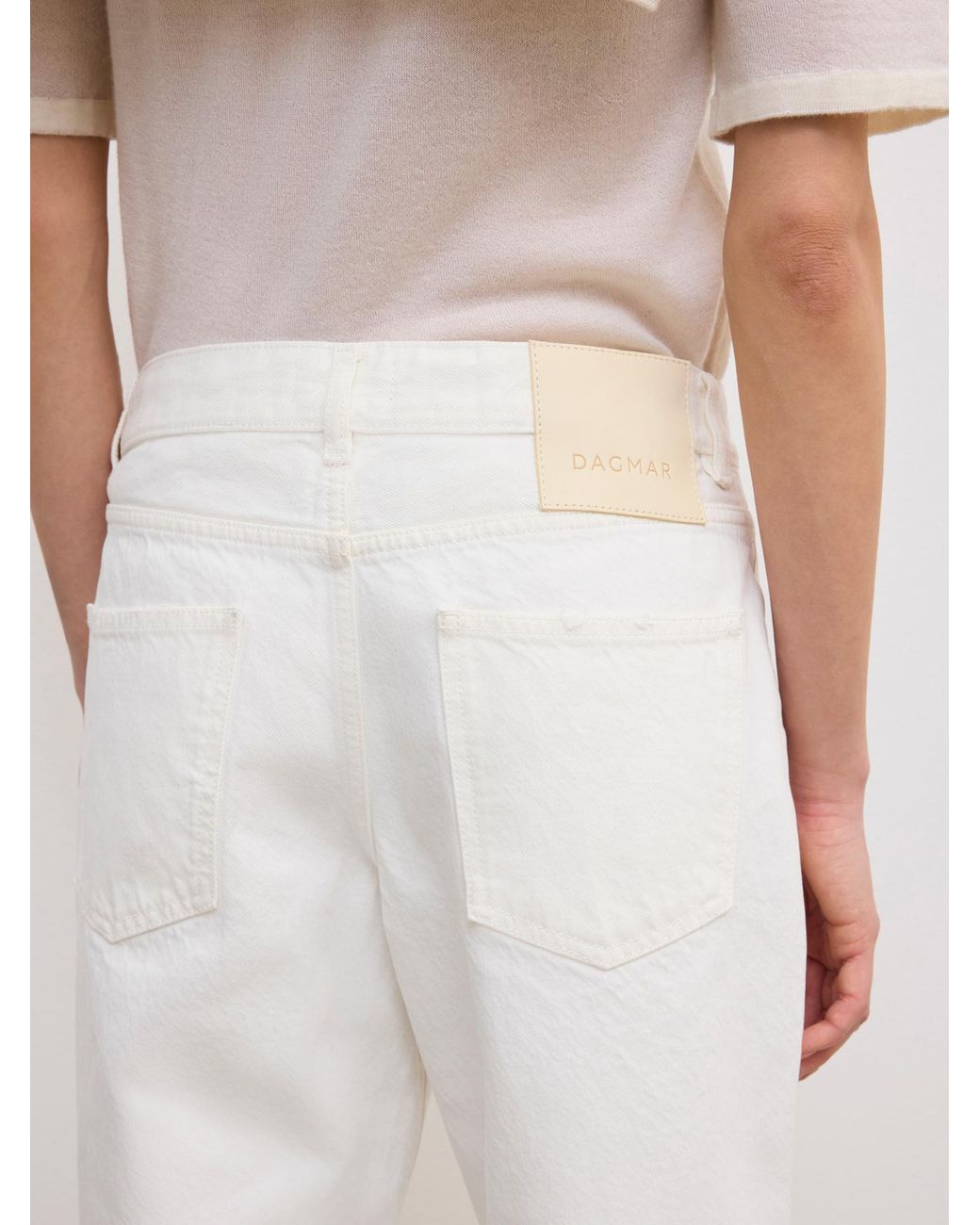 House of Dagmar White Cropped Distressed Denim