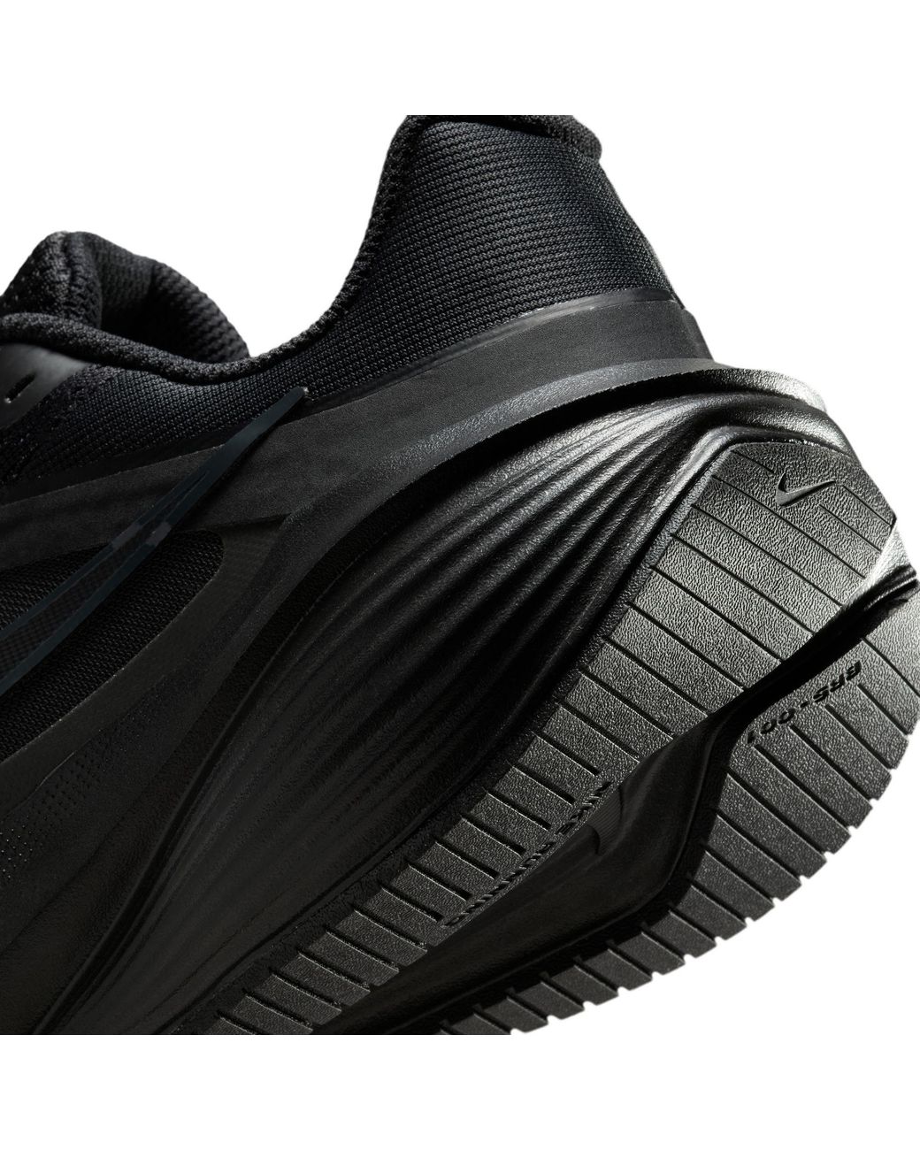 Nike Black Downshifter 14 Trainers for men