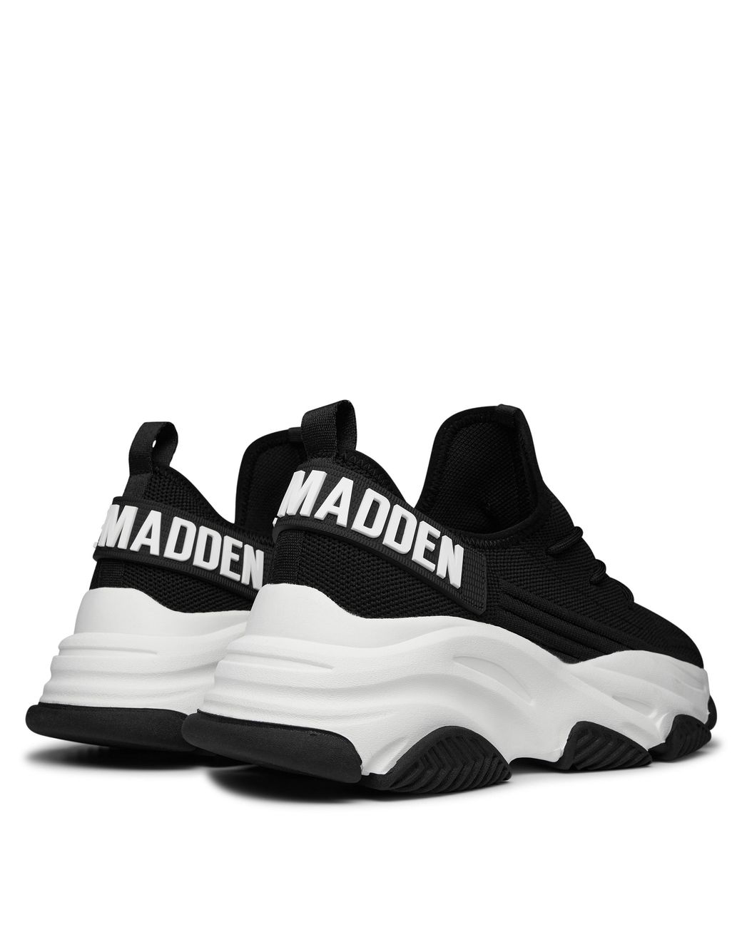 Steve Madden Black Protégé-e Sneakers.