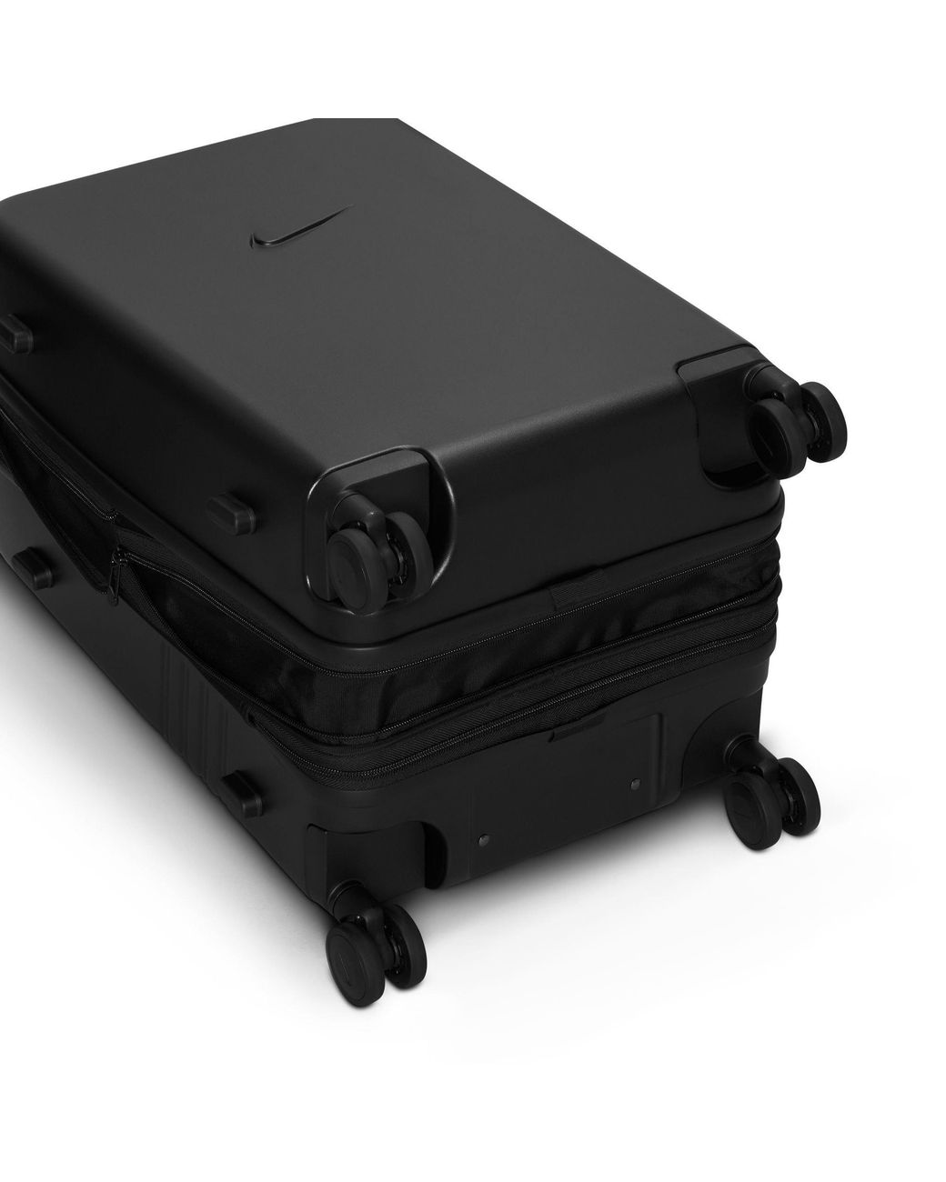 Nike Black Carry-On Lug Sn72 for men