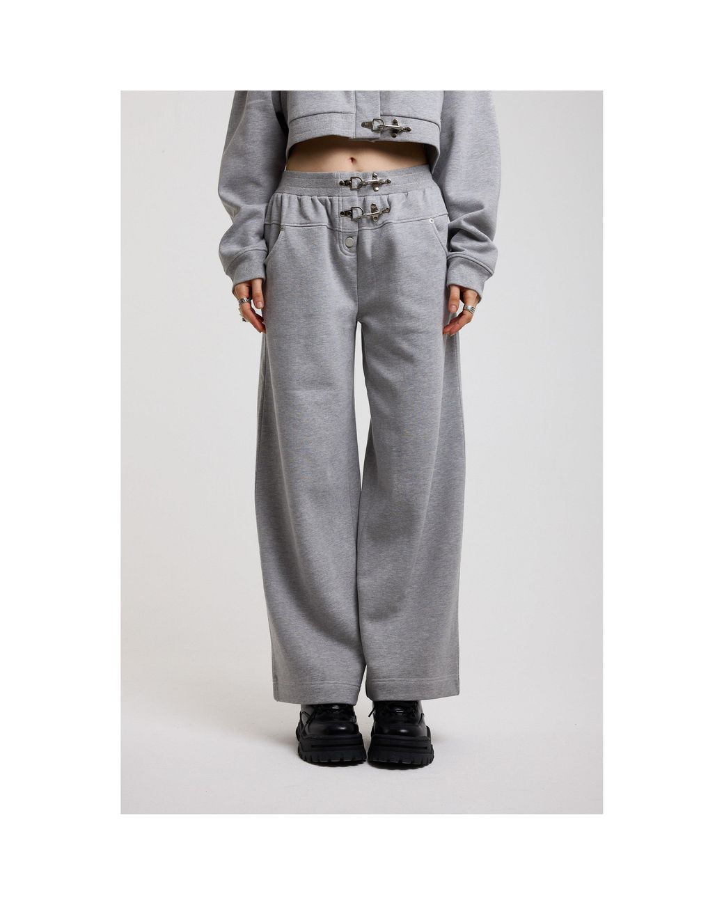 The Ragged Priest Gray Open Hem Fleece Joggers