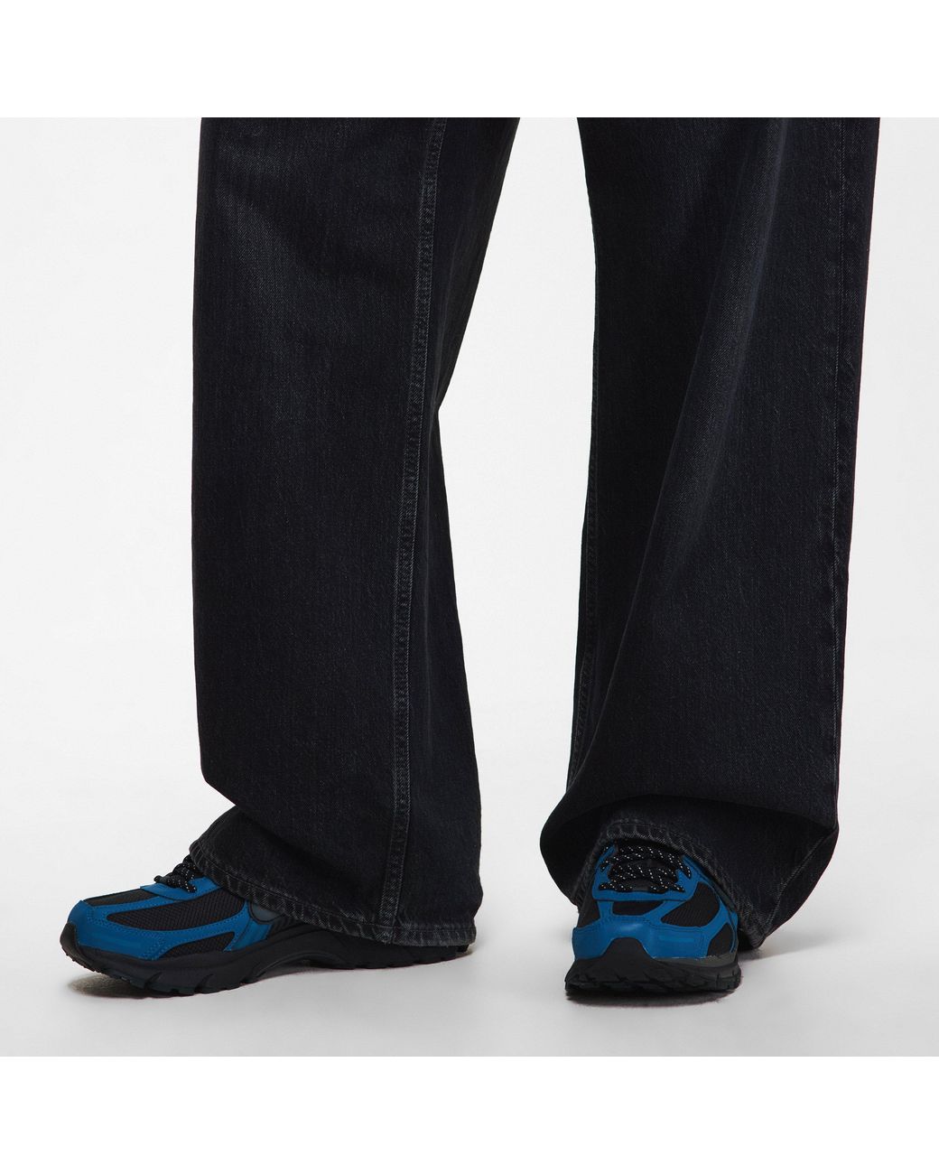 Nike Blue Zoom Vomero 5 Trainers for men