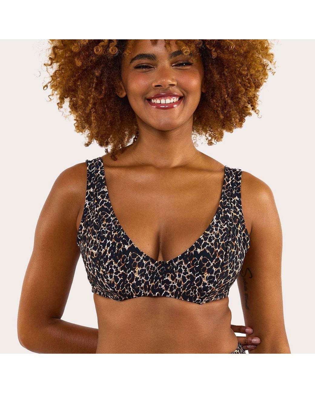 Wolf & Whistle Black Juliet Mix & Match Fuller Bust Crop