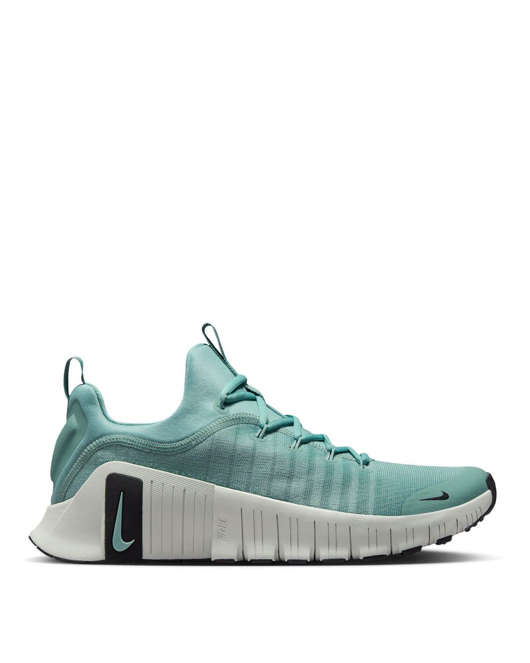 Nike Green Comfortable Training Shoes for men