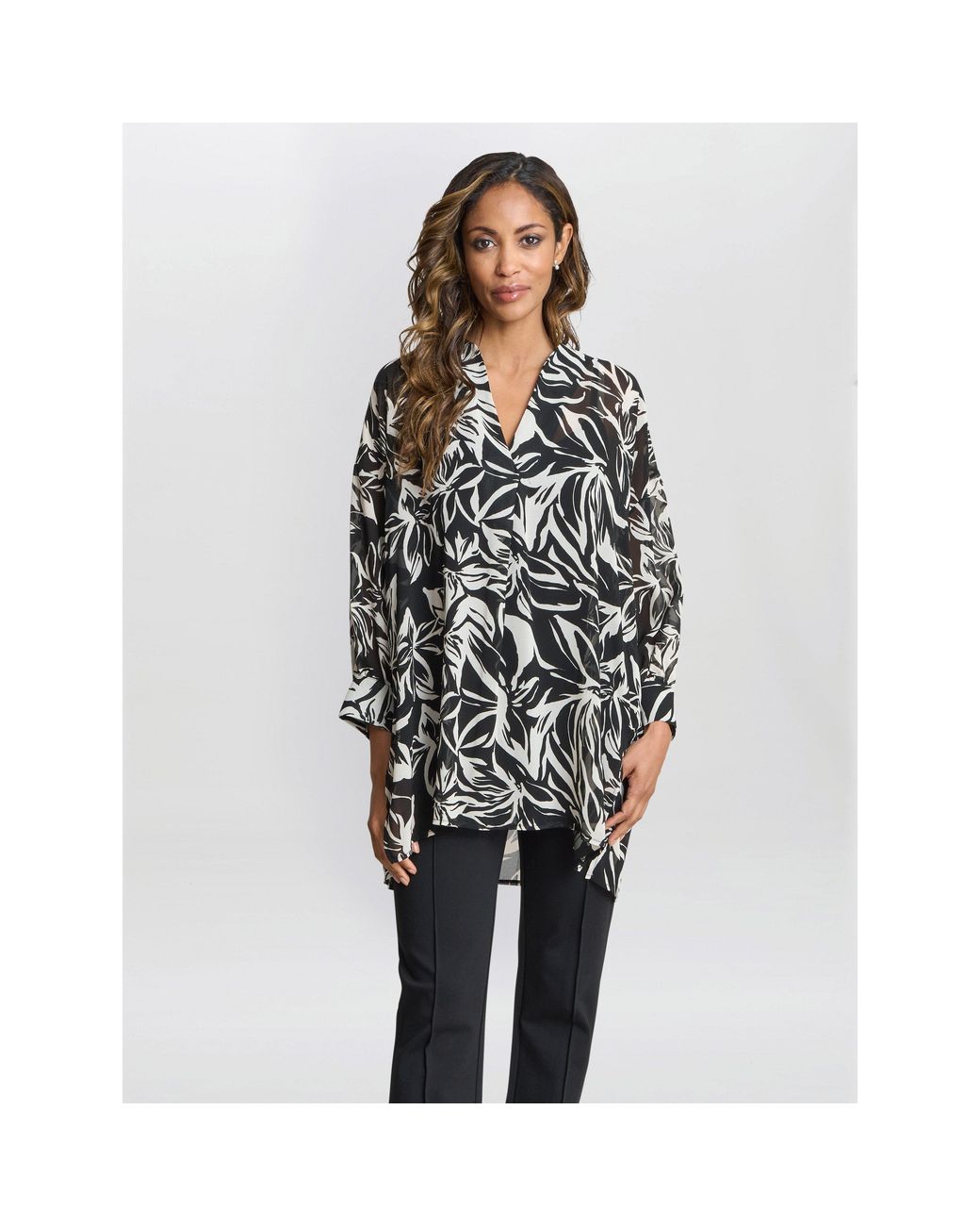 Gina Bacconi Black Dido Collarless Shirt