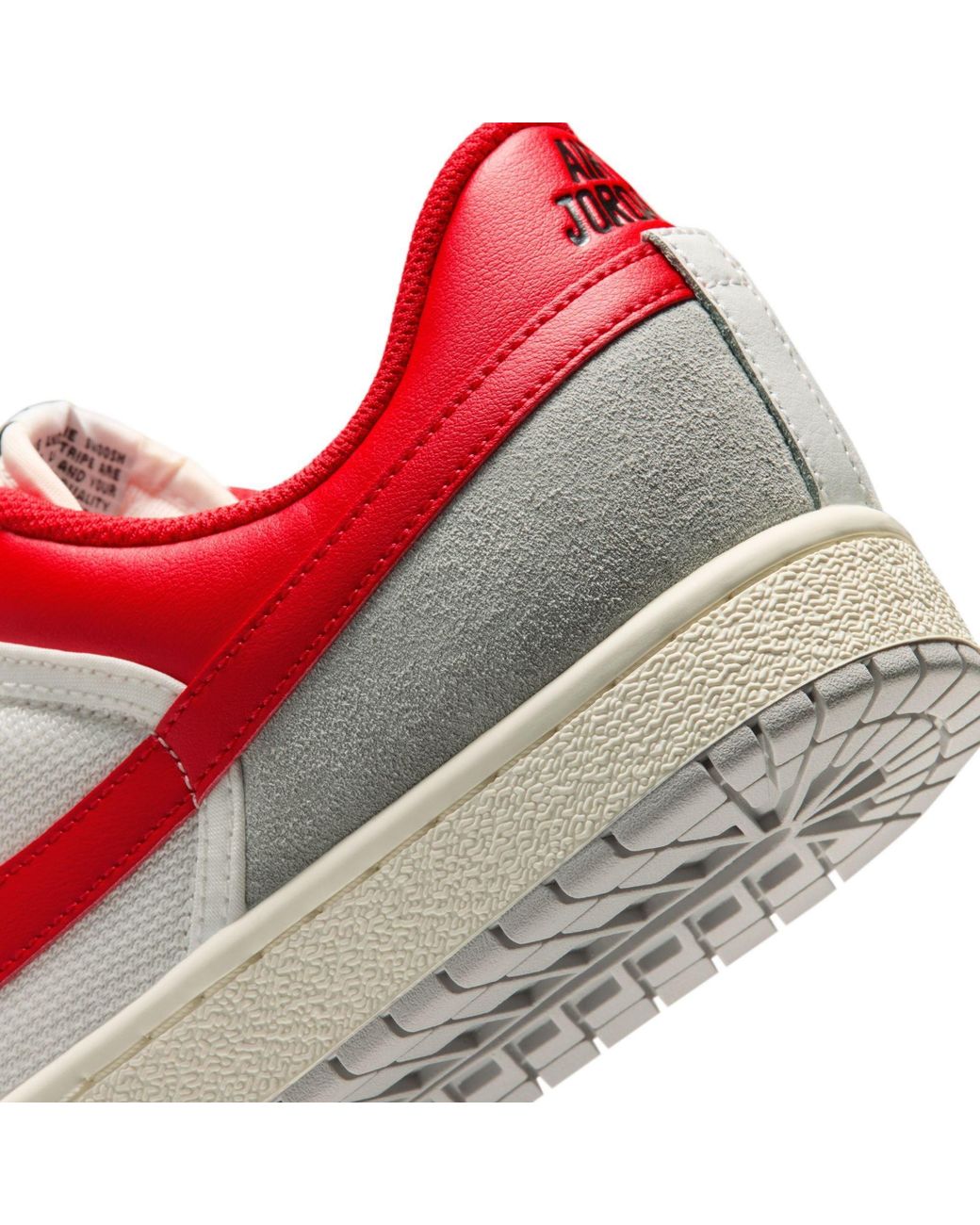 Nike Red Air Skyline Low Sneakers for men