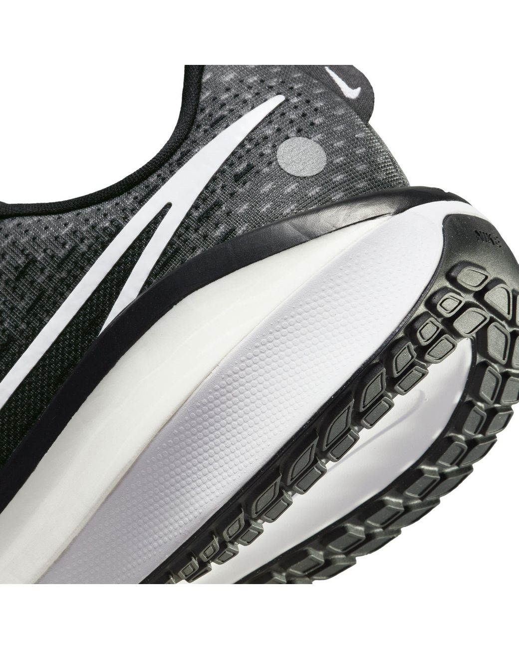Nike Black Vomero 17 Road Running Shoes for men