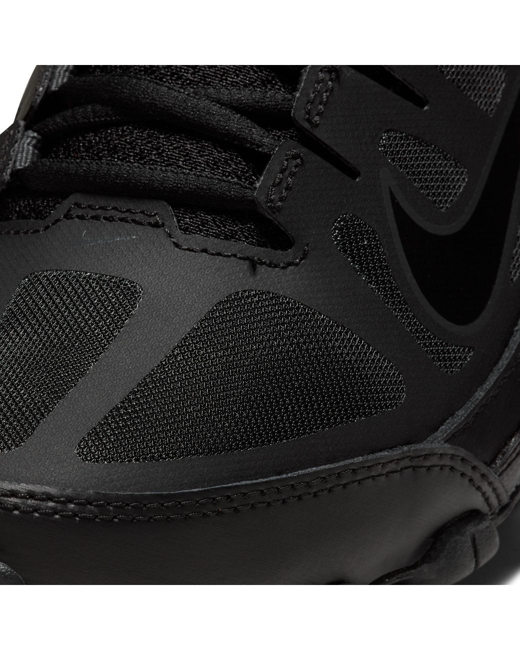 Nike Black Reax 8 Tr Workout Shoes for men