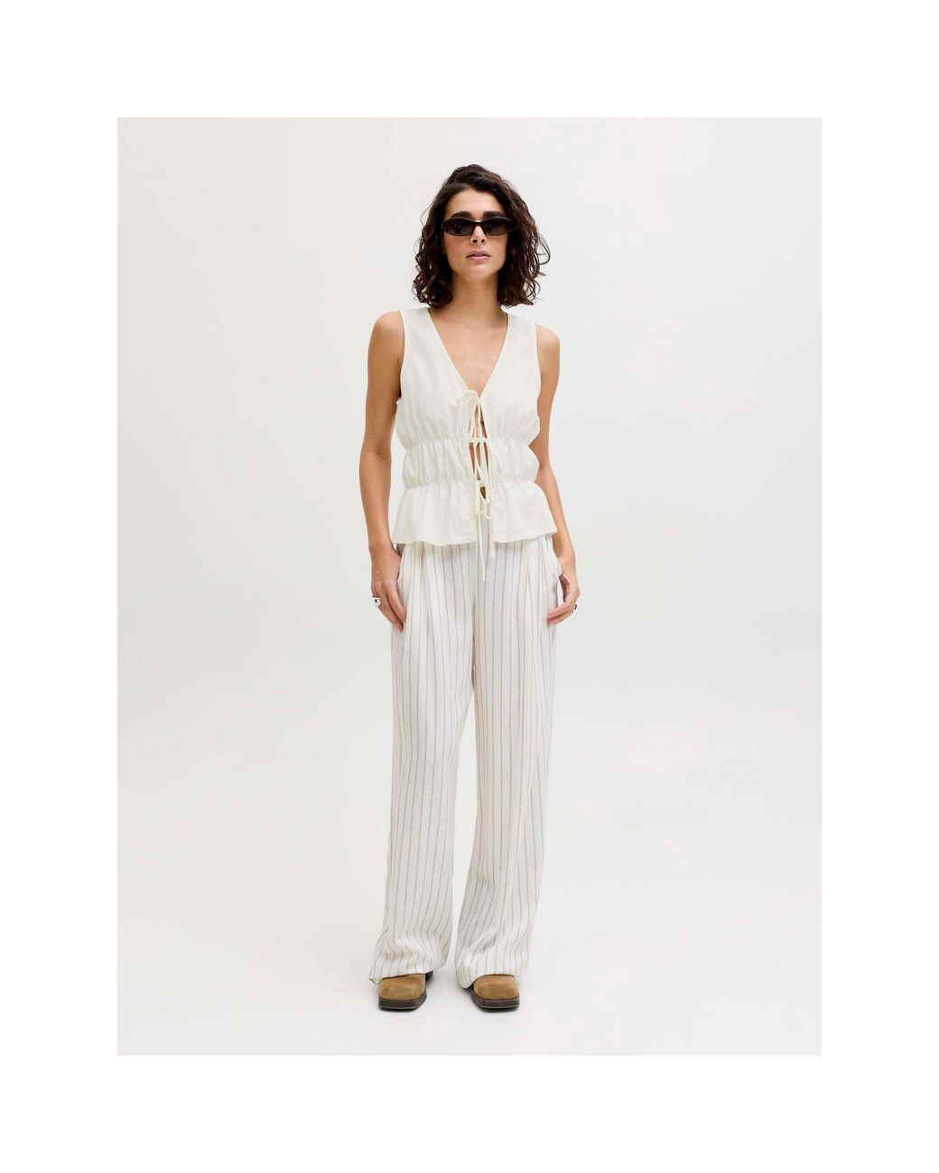 JJXX White Linen Blend Short Sleeve Tie Blouse