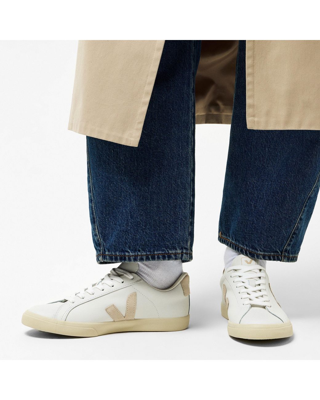 Veja White Esplar Trainers