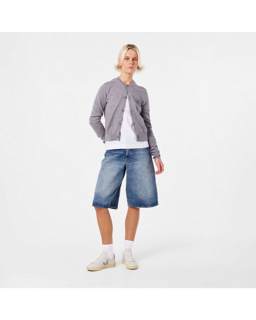 Veja Natural V Leather Court Trainers