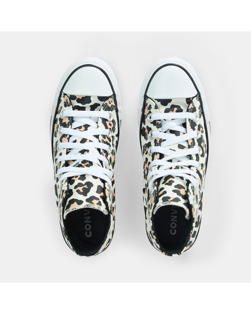 Converse White Chuck Classic Hi Tops