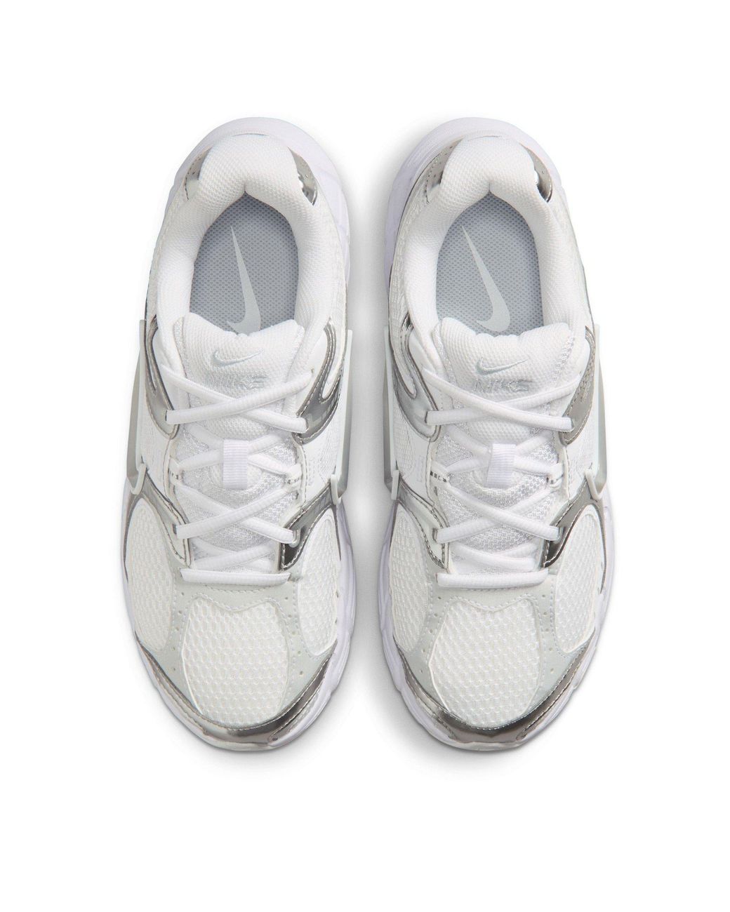 Nike White V5 Runner