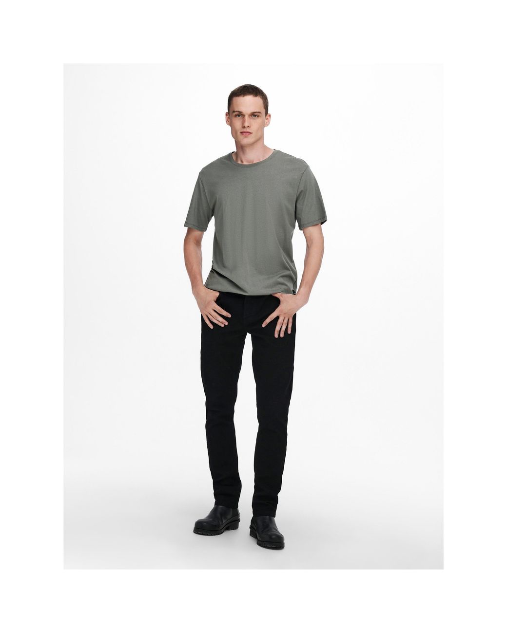 Only & Sons Gray Oversized T-Shirt for men