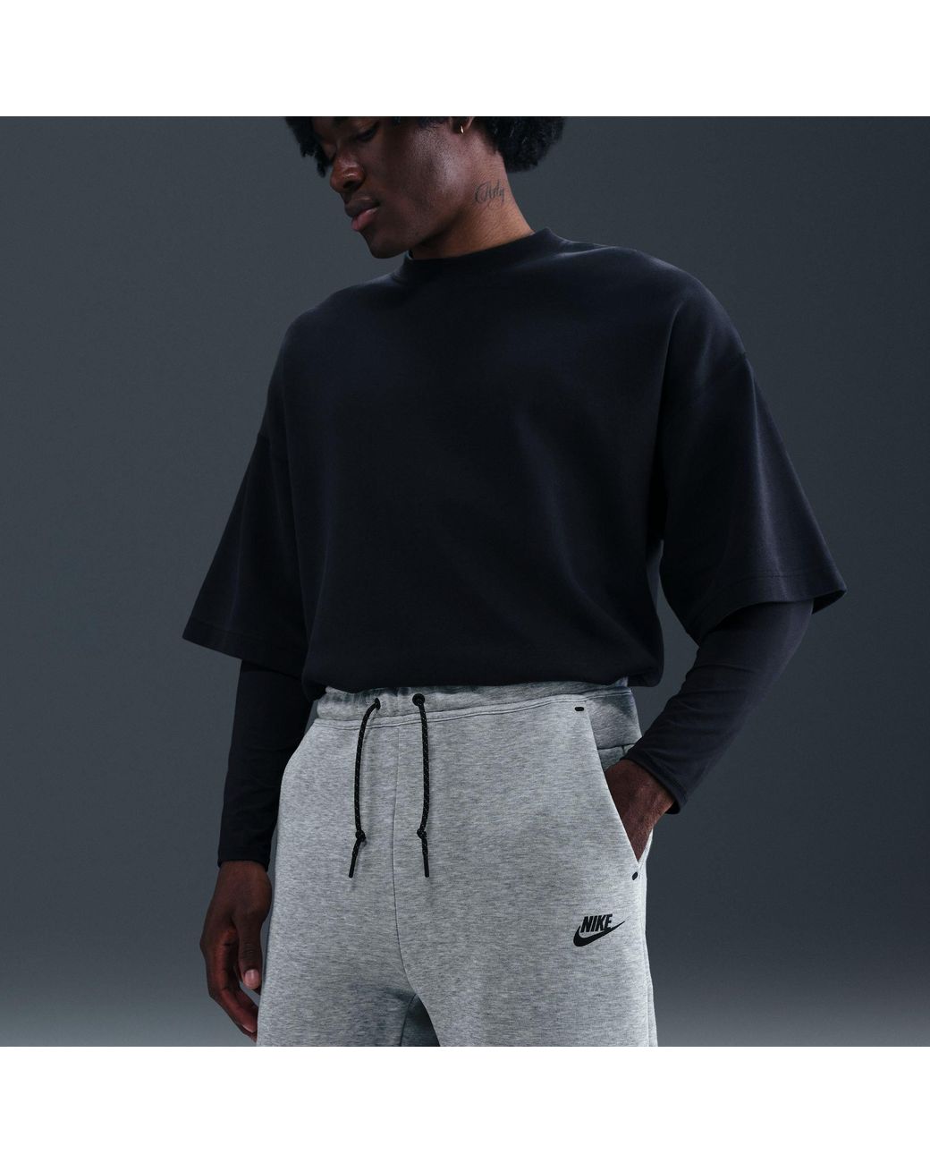 Nike Black Sportswear Tech Fleece Shorts for men