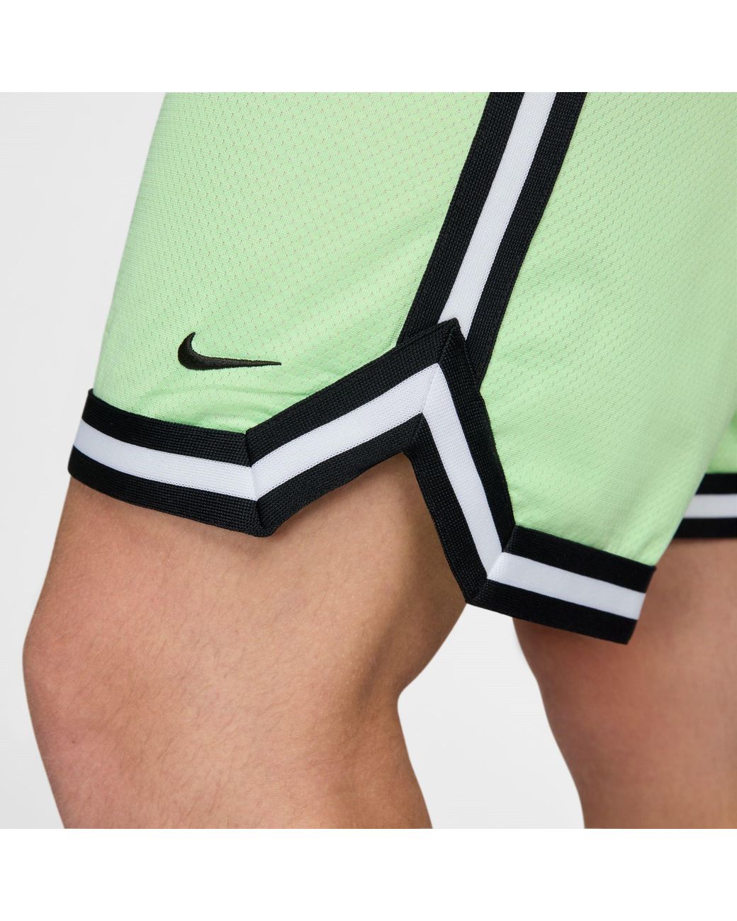 Nike Green Dna Dri-Fit 8 Basketball Shorts for men