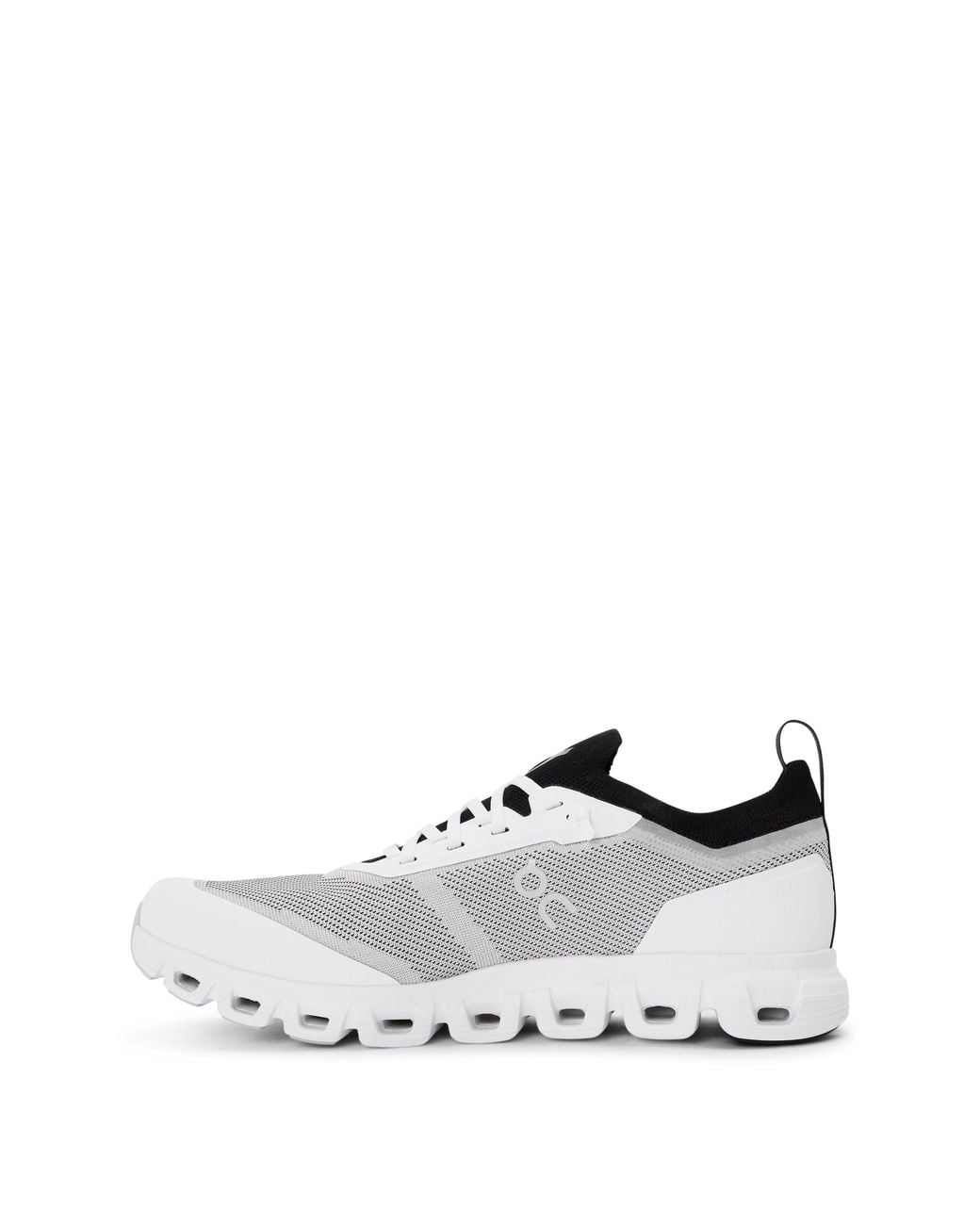 On Shoes White Cloud 6 Versa Shoes for men