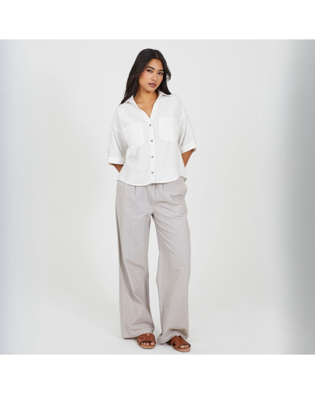 Brave Soul White Ladies V-Neck Short Sleeve Shirt
