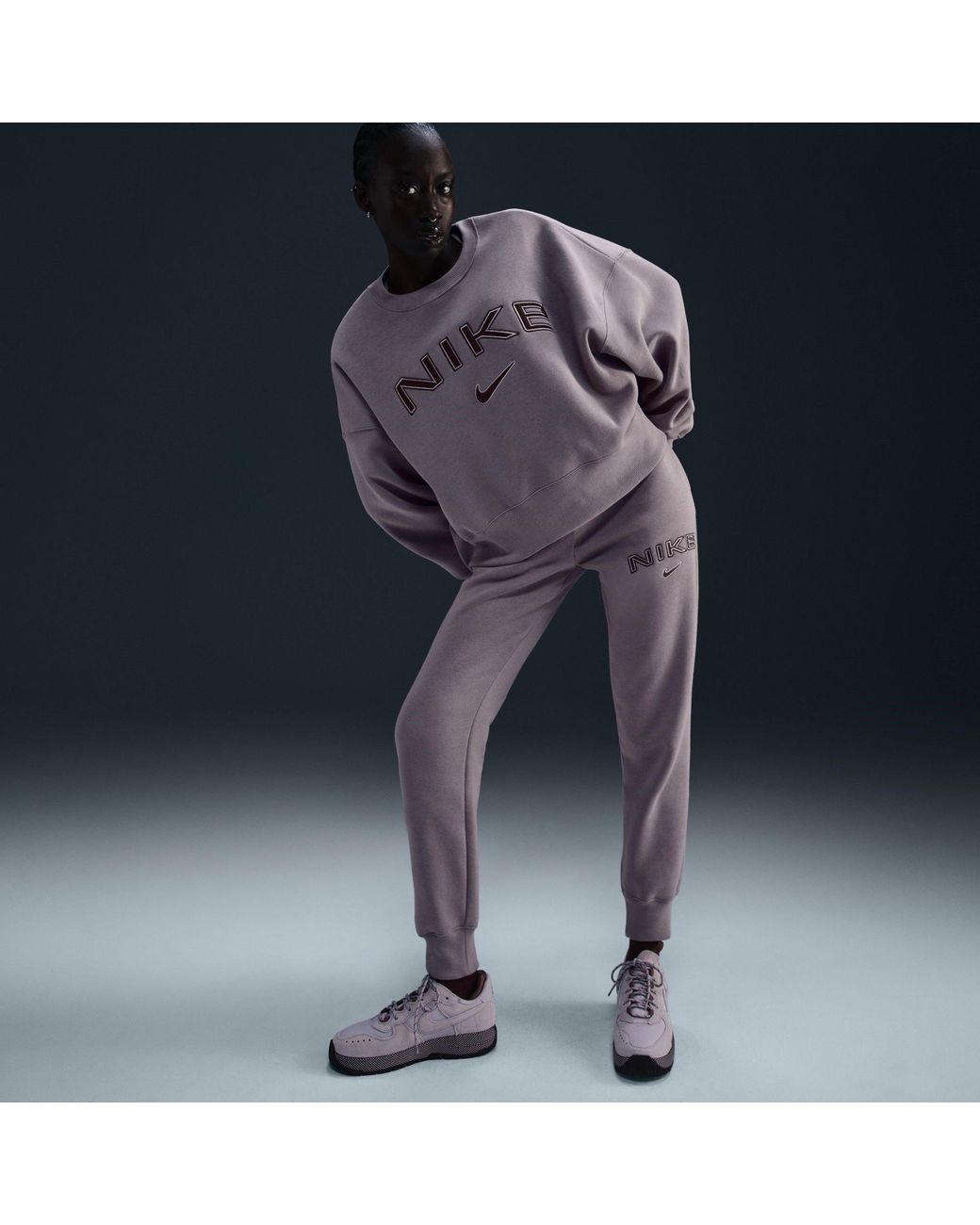 Nike Purple Sportswear Phoenix Fleece Mid-Rise Logo Sweatpants