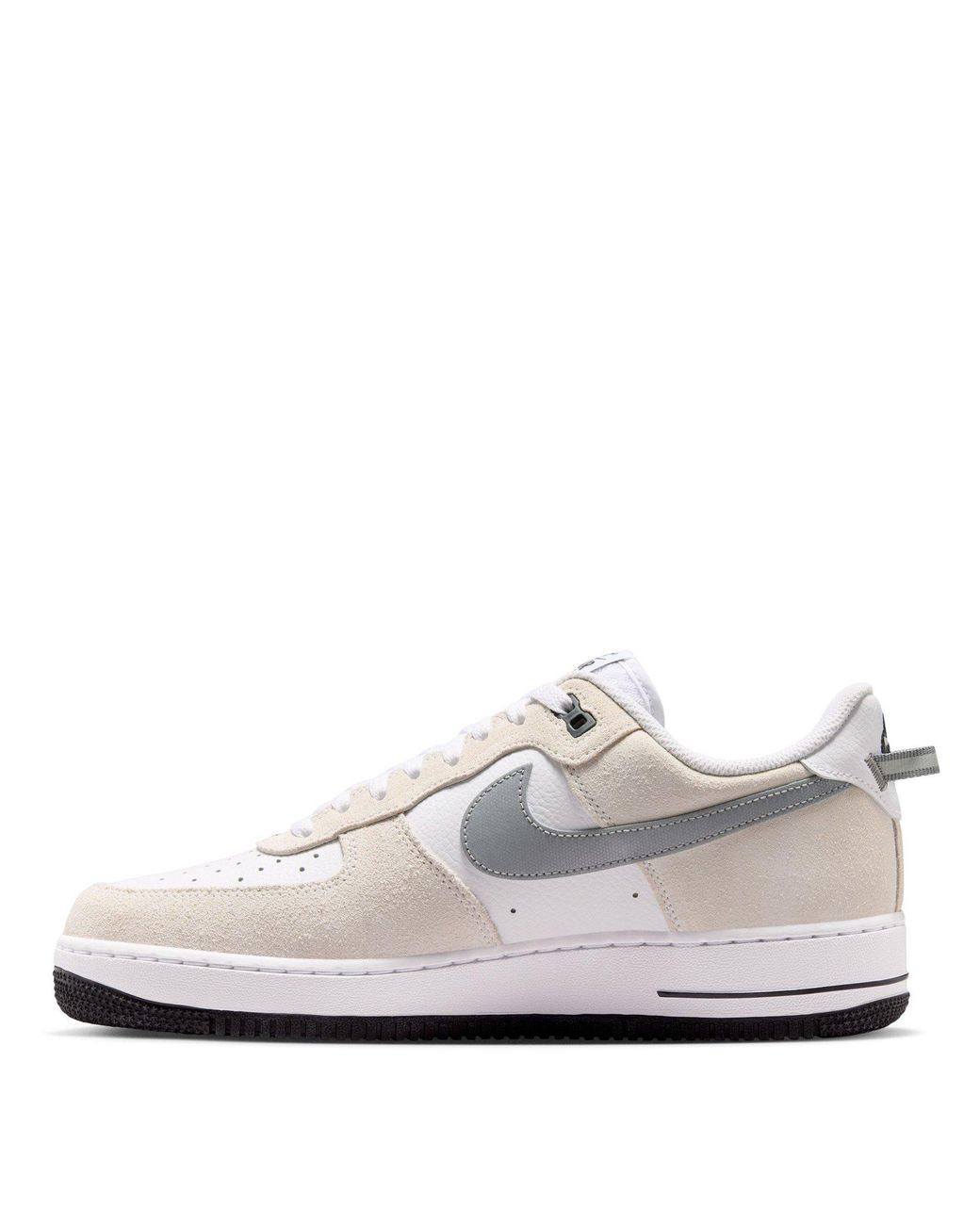 Nike White Air Force 1 07 Lv8 Trainers for men