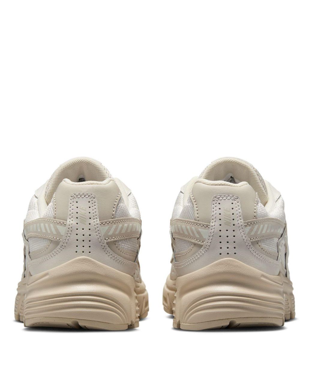 Nike White Initiator Running Shoe