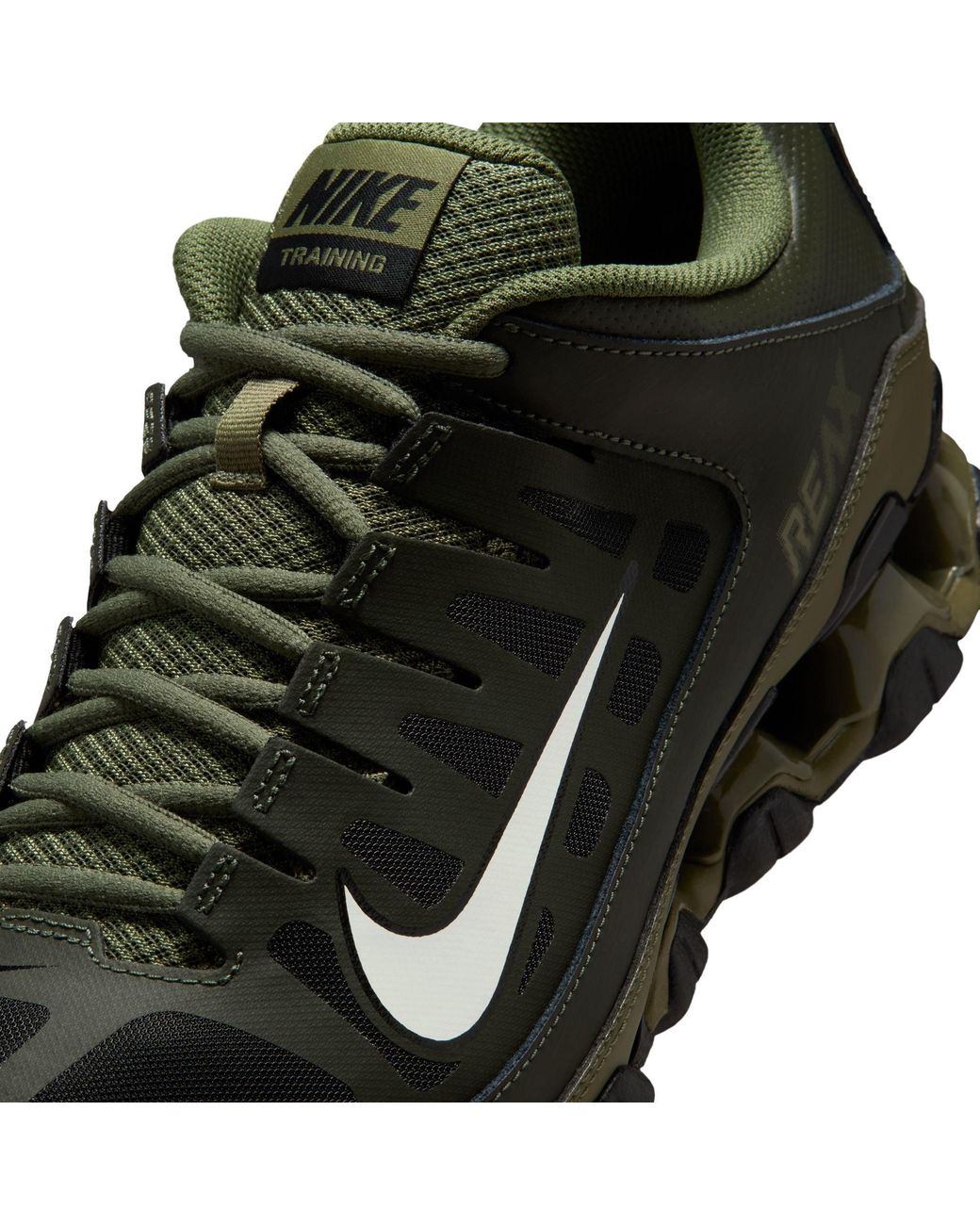 Nike Black Reax 8 Tr Workout Shoes for men