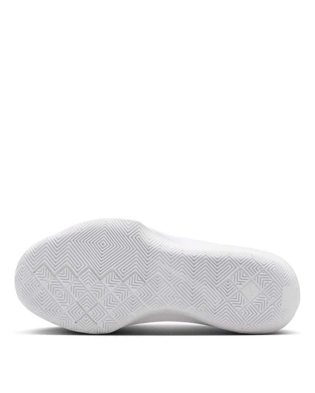 Nike White Basketball Trainers for men