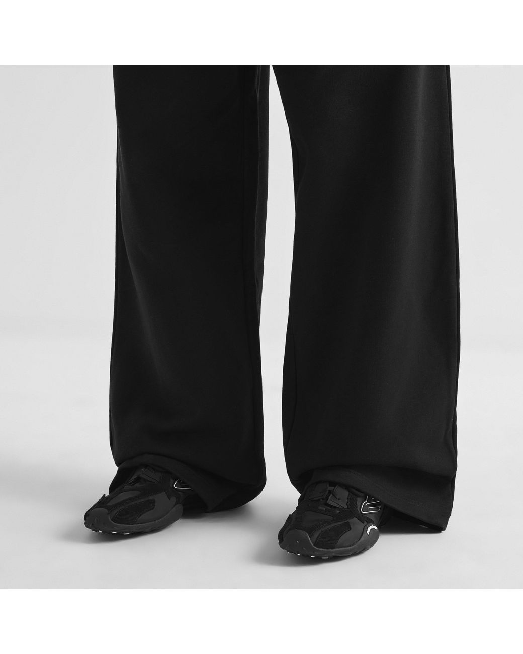 Balenciaga Black Low-Top Trainers for men
