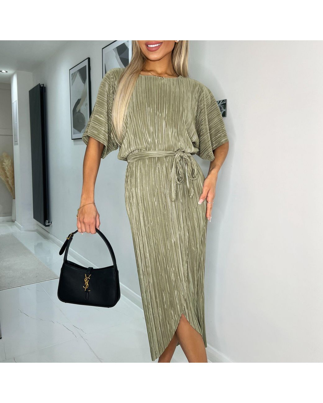 AX Paris Green Short Sleeve Tie Waist Plisse Midi Dress